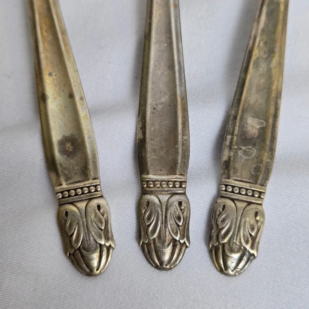 Holmes‎ & Edwards Silverplate Teaspoons, Danish Princess, 6.25